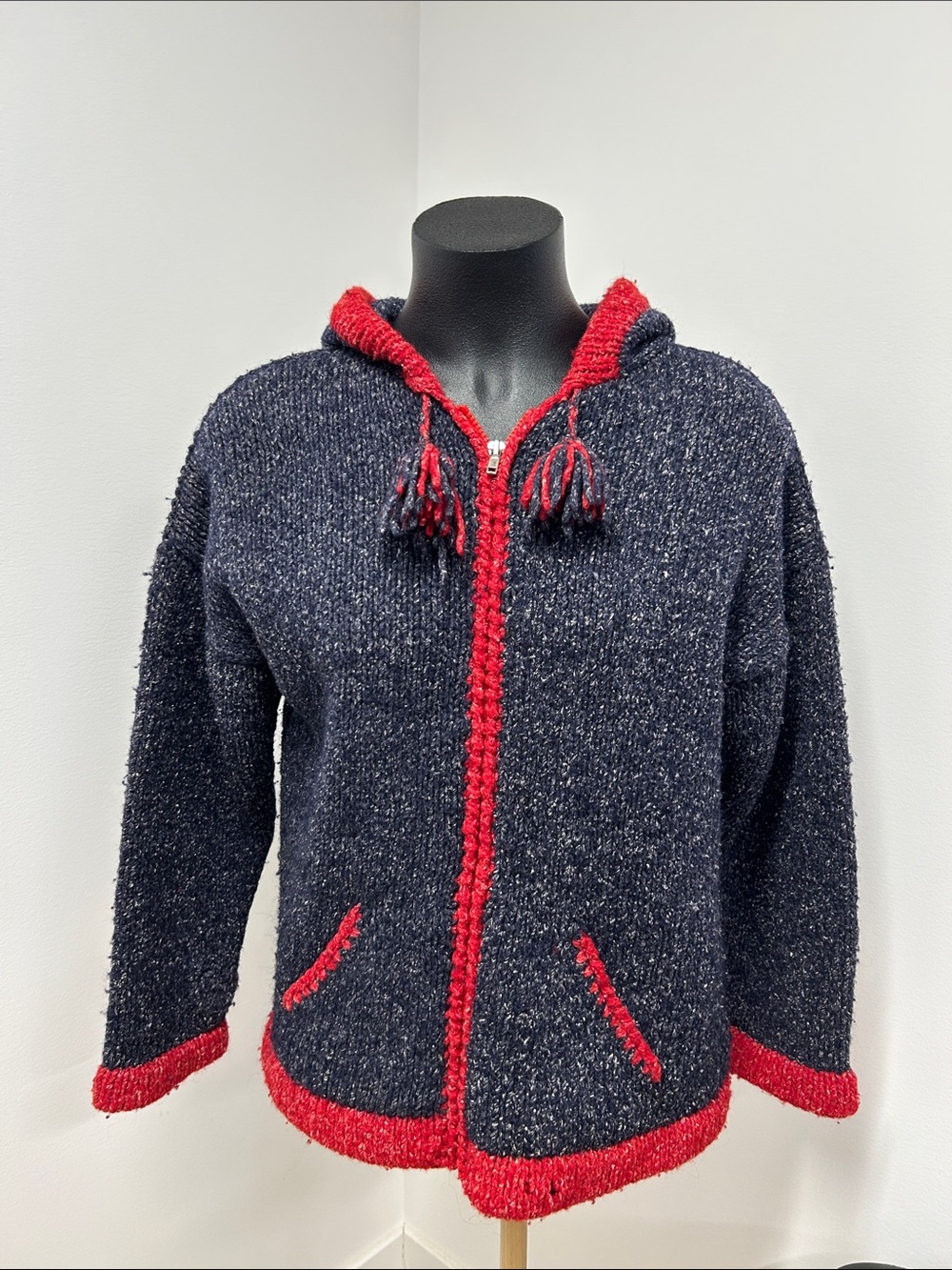 VTG Artesanias Ishka Ecuador Hand Knit Wool Cotton Zip Sweater Hoodie Tassels